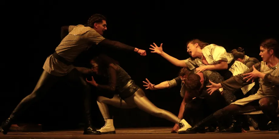 Accademia Internazionale di Teatro Roma - La Saga Troiana / Che atmosFiera! / È tempo di luce … - Anno Accademico 2020/2021 - foto 10