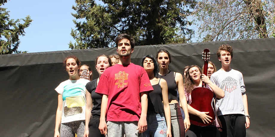 Accademia Internazionale di Teatro Roma - Assurde discrepanze / Le visioni di Prospero: viaggio nelle opere di Shakespeare / Così è la farsa così è la vita: Bang … - Anno Accademico 2018/2019 - foto 57