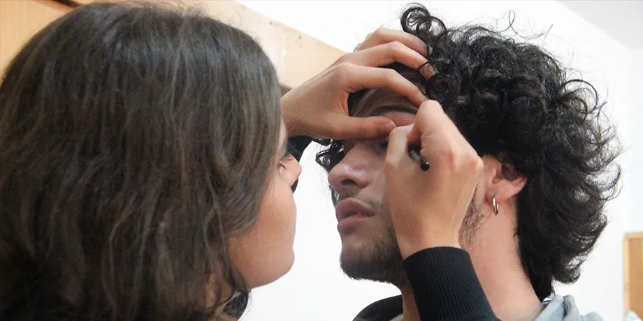 Accademia Internazionale di Teatro Roma - Assurde discrepanze / Le visioni di Prospero: viaggio nelle opere di Shakespeare / Così è la farsa così è la vita: Bang … - Anno Accademico 2018/2019 - foto 58