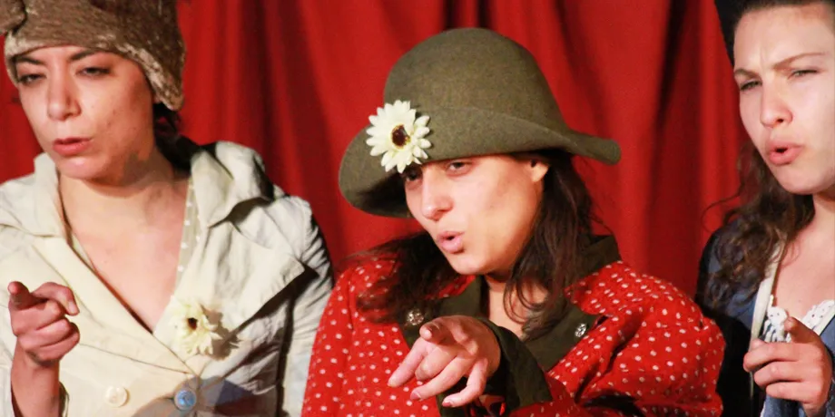 Accademia Internazionale di Teatro Roma - Il Minotauro / Il lato oscuro della farsa: Noises Off, Rumors, Letto ovale, Il nome del figlio / La la Fiera … - Anno Accademico 2017/2018 - foto 12