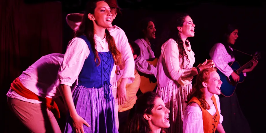 Accademia Internazionale di Teatro Roma - Comedyfobia / Delirio Assurdante: Il compleanno, In panne, Il re muore, La cantatrice calva, I fisici / Lacrime e affanni … - Anno Accademico 2016/2017 - foto 9