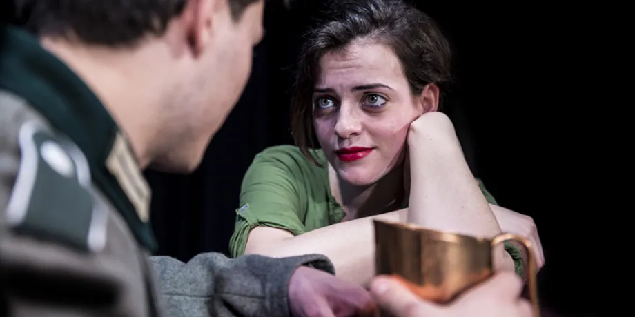 Accademia Internazionale di Teatro Roma - Gli Uccelli / La radice del grido / Assurdo al cubo … - Anno Accademico 2015/2016 - foto 17