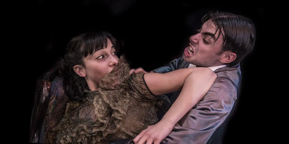 Accademia Internazionale di Teatro Roma - Gli Uccelli / La radice del grido / Assurdo al cubo … - Anno Accademico 2015/2016 - foto 30