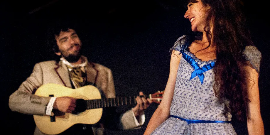 Accademia Internazionale di Teatro Roma - Cassandra / Favolerie e non / Drin Dream … - Anno Accademico 2014/2015 - foto 16