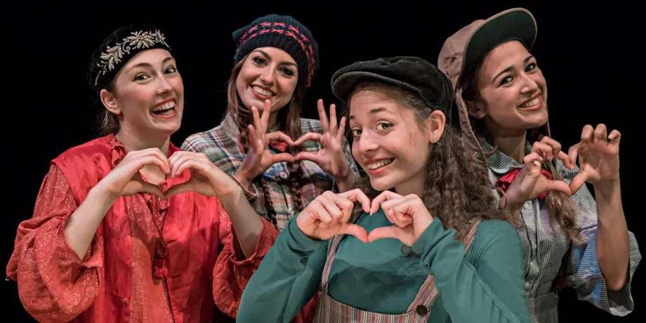 Accademia Internazionale di Teatro Roma - Atomic Century / Ah! Il Melò... / Giovanna Dark … - Anno Accademico 2013/2014 - foto 28