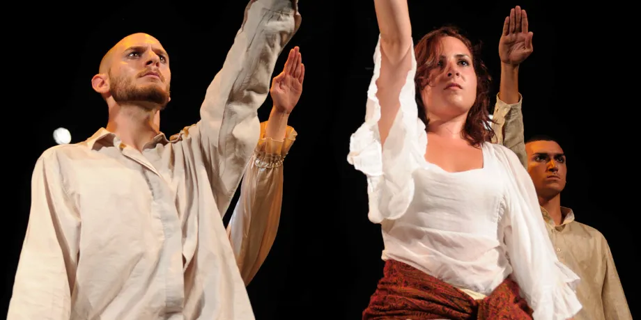 Accademia Internazionale di Teatro Roma - Antigone / Lettere da Granada / Coming Godot - Anno Accademico 2009/2010 - foto 14