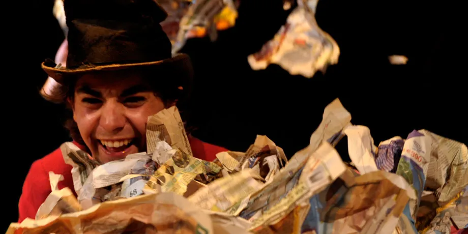 Accademia Internazionale di Teatro Roma - Antigone / Lettere da Granada / Coming Godot - Anno Accademico 2009/2010 - foto 21