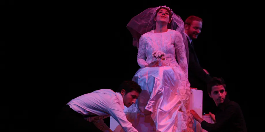 Accademia Internazionale di Teatro Roma - Antigone / Lettere da Granada / Coming Godot - Anno Accademico 2009/2010 - foto 37
