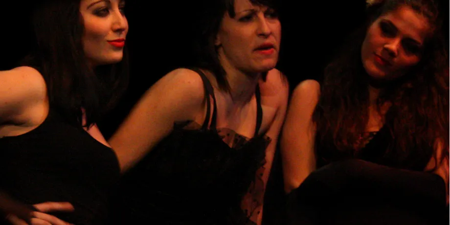 Accademia Internazionale di Teatro Roma - Antigone / Lettere da Granada / Coming Godot - Anno Accademico 2009/2010 - foto 40