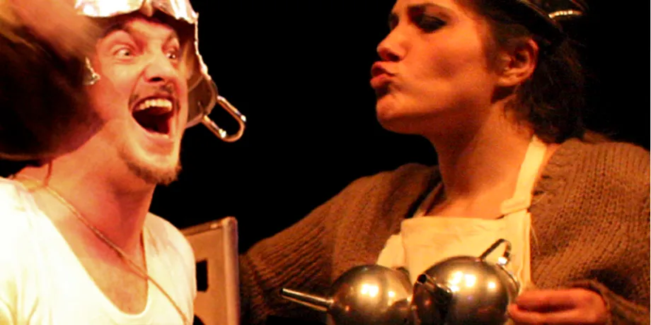 Accademia Internazionale di Teatro Roma - Antigone / Lettere da Granada / Coming Godot - Anno Accademico 2009/2010 - foto 46