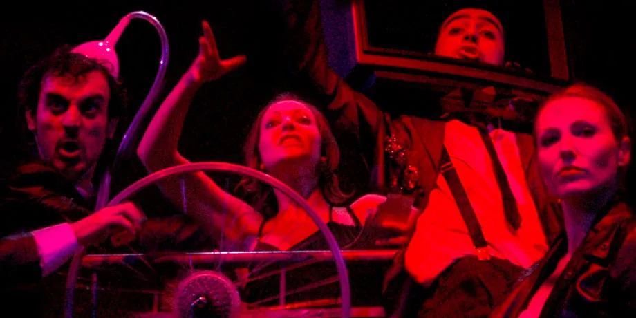 Accademia Internazionale di Teatro Roma - Amore e Morte / La Trincea / Esercizi di Stile - Anno Accademico 2005/2006 - foto 10