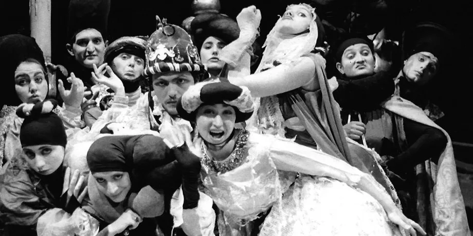 Accademia Internazionale di Teatro Roma - La Sfinge / Storie di piccole fobie / Una lunga domenica di passione … - Anno Accademico 1992/1993 - foto 5