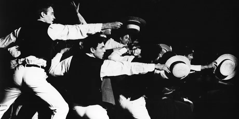 Accademia Internazionale di Teatro Roma - Cinemelò / Arlecchino va alla guerra / La Peste … - Anno Accademico 1986/1987 - foto 4